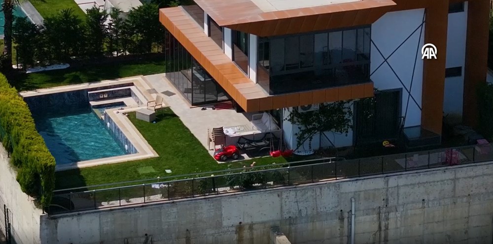 Ferdi Zeyrek'in sağlık durumu nasıl? Zeyrek'in elektrik akımına kapıldığı evi görüntülendi - 6