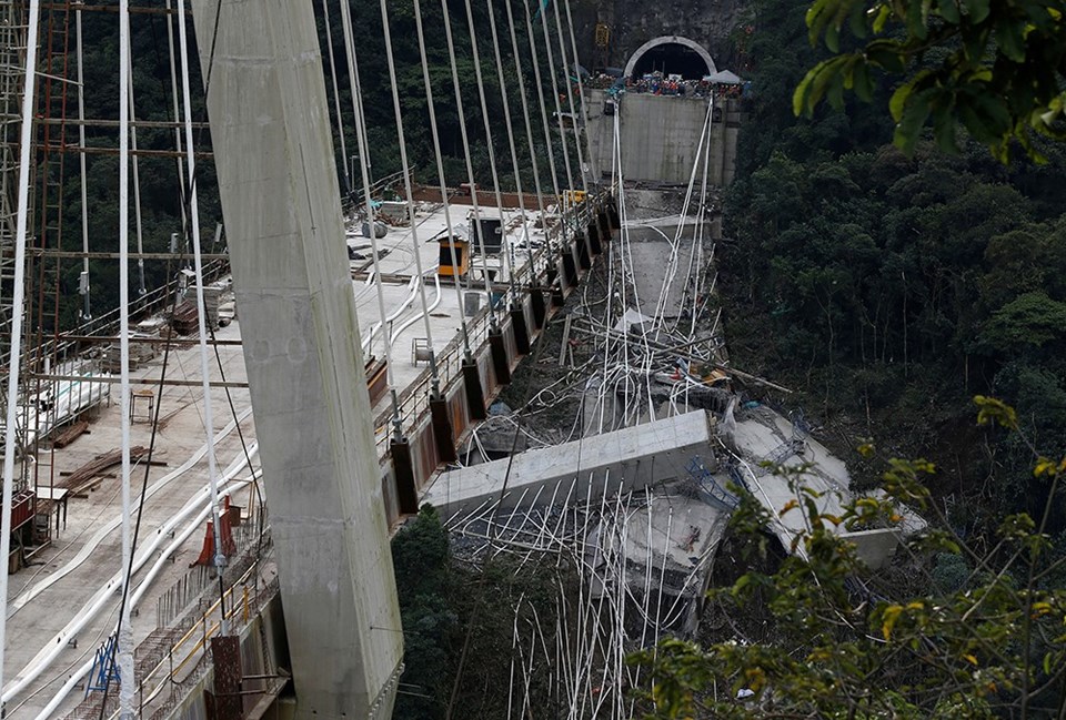 Kolombiya'da köprü inşaatında çökme: 9 ölü, 8 yaralı - 1