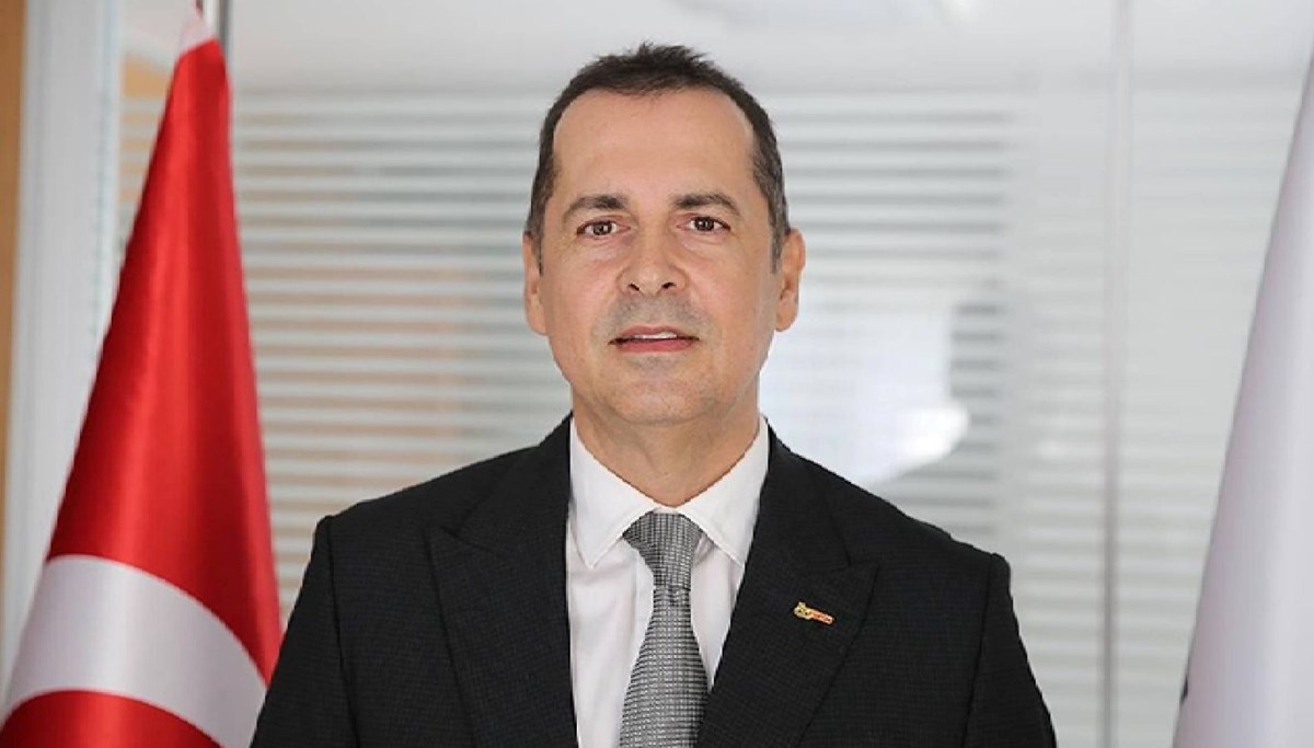 Antalyaspor Başkanı Perçin’den Belözoğlu’na istifa yanıtı Antalyaspor Başkanı Perçin’den Belözoğlu’na istifa yanıtı