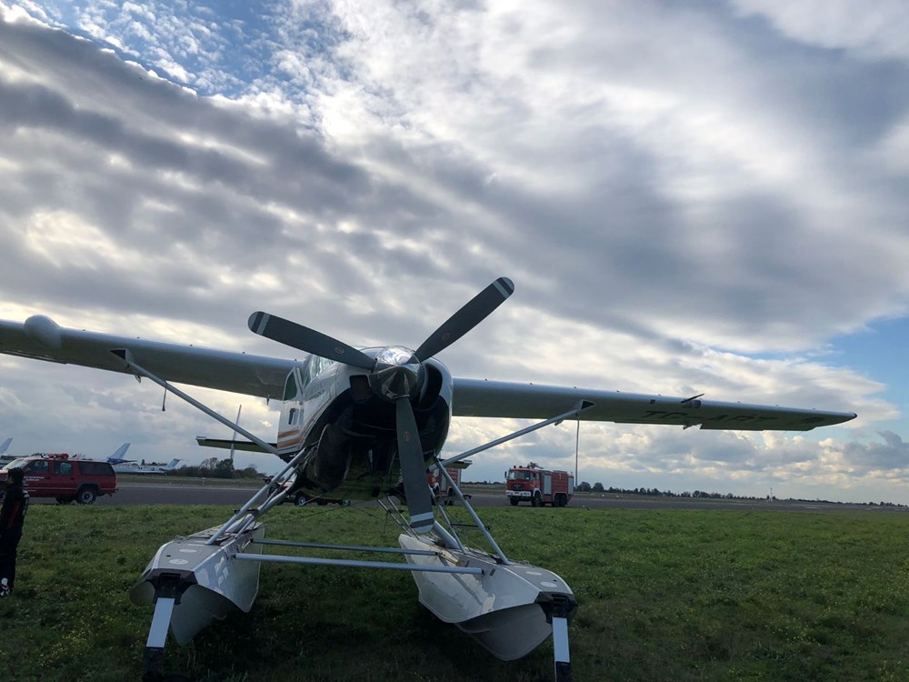 Atatürk Havalimanı’nda özel uçak pistten çıktı - 3