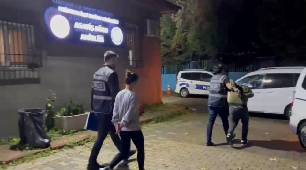 İstanbul’da sevgililerin kapkaç oyunu | Telefonu aynı anda
kapatınca plan çöktü - 6