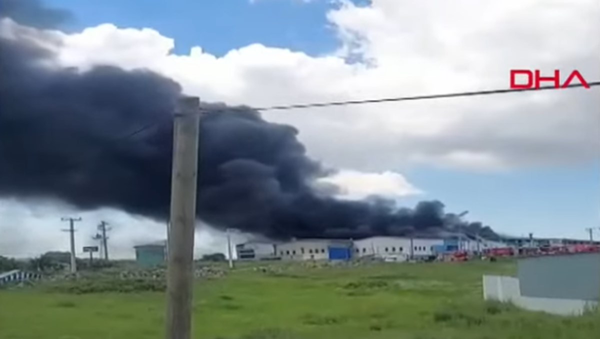 Gebze'de fabrika yangını Gebze'de fabrika yangını