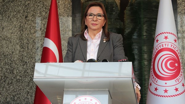 Bakan Ruhsar Pekcan: Tıbbi maskede fahiş fiyat artışıyla ilgili 9 firma para cezasına çarptırıldı