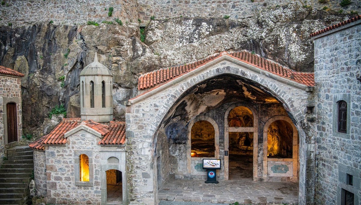 Trabzon'da müzelere ve tarihi yapılara yoğun ilgi