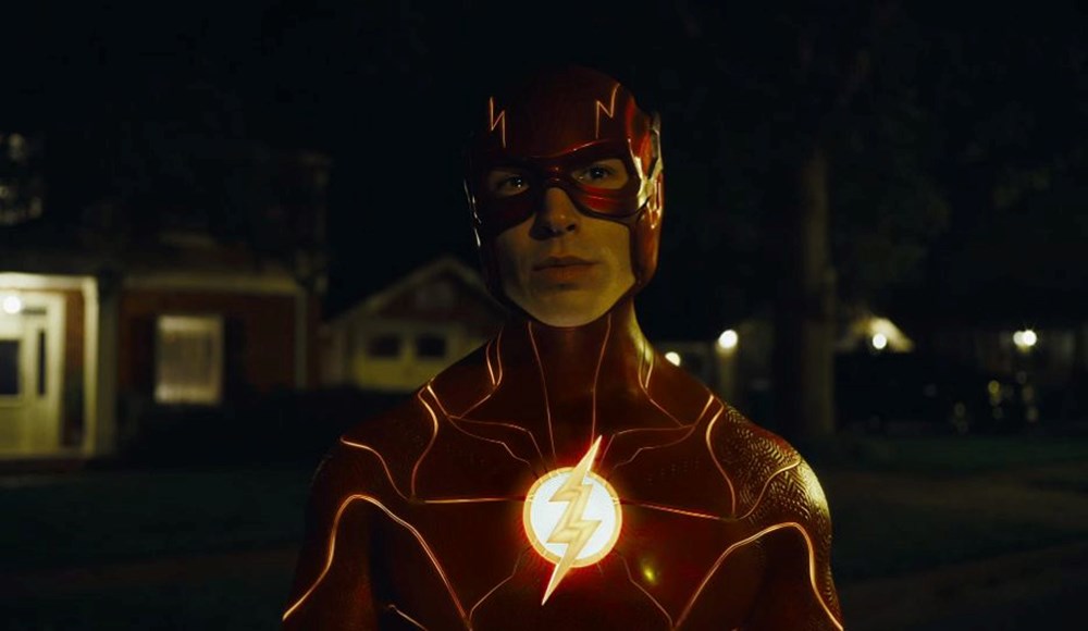 "The Flash" ekibinden Tom Cruise itirafı: 15 dakika boyunca filmi övdü - 7