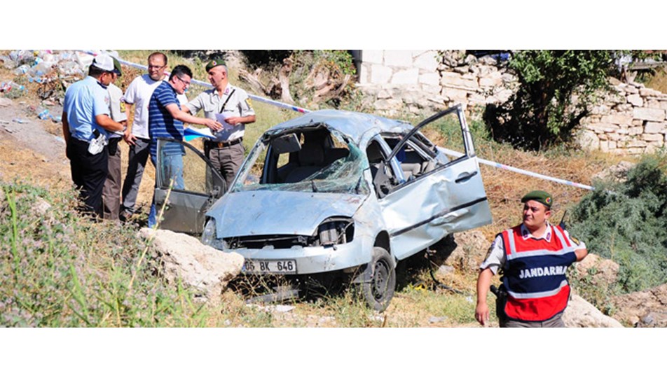 Milli atletler kaza yaptı: 2 ölü