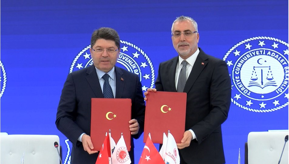 Bakan Tunç: Hükümlüler tahliyelerine 1 ay kala İŞKUR'dan destek alabilecek