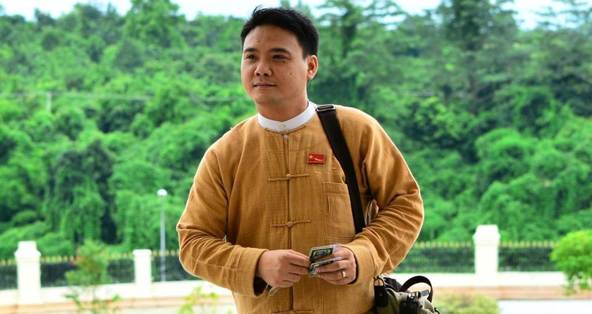 İdam edilenler arasında Jimmy olarak bilinen Kyaw Min Yu, eski milletvekili ve hip-hop sanatçısı Phyo Zeya Thaw da bulunuyor.