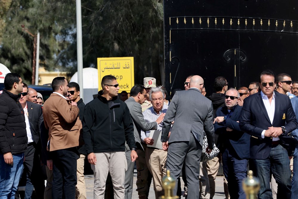 Guterres'ten Refah Sınır Kapısı'nda acil ateşkes çağrısı | Filistinlilere seslendi: "Yalnız değilsiniz" - 3