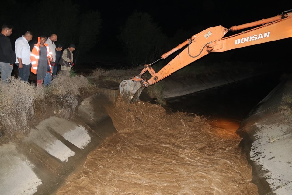 Iğdır'da sel: Türkiye-Nahçıvan karayolu ulaşıma kapandı - 2