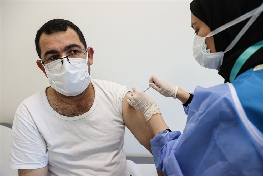 55 yaş ve üzeri vatandaşlar Covid-19'a karşı aşılanmaya başladı - 23