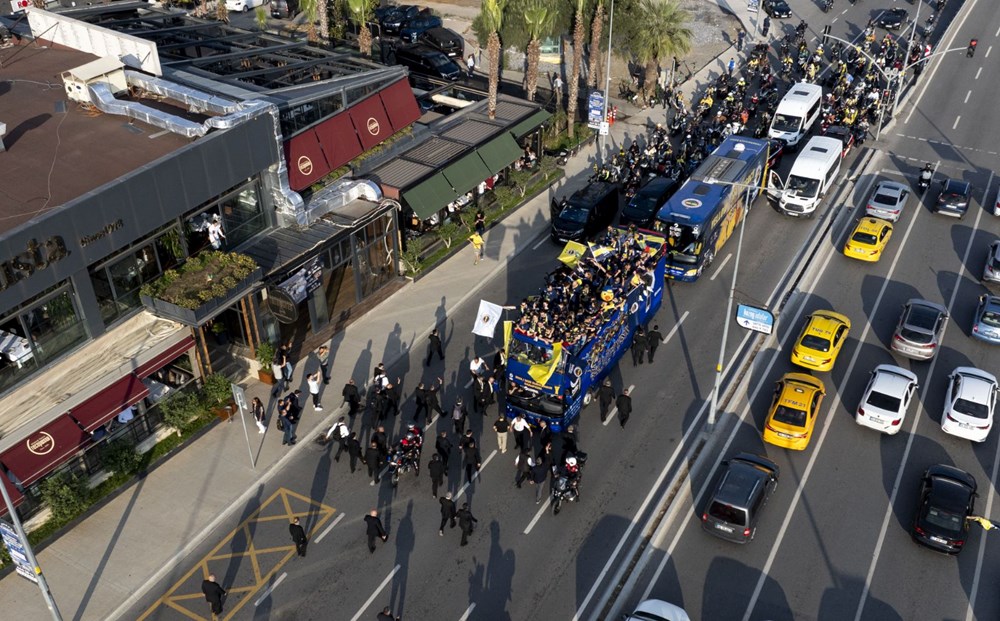 Fenerbahçe Beko, EuroLeague şampiyonluğunu kutluyor 85