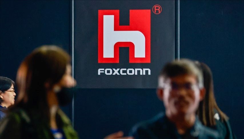 Foxconn işlemleri durduruyor