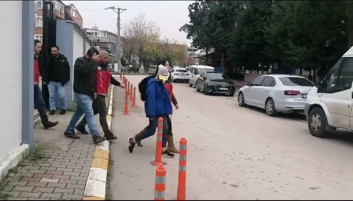 Balıkesir'de aranan 34 şahıstan 17'si tutuklandı Balıkesir'de aranan 34 şahıstan 17'si tutuklandı