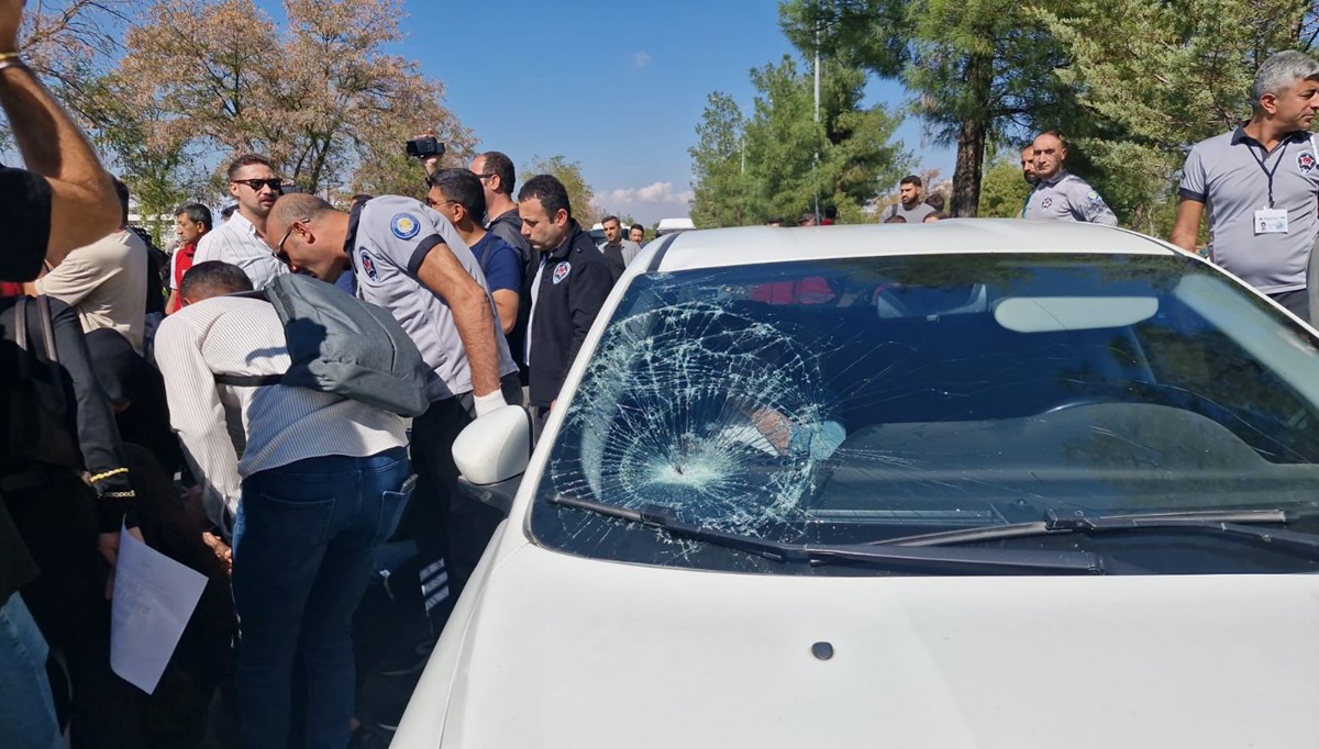 Rojin Kabaiş yürüyüşünde kaza: Bir üniversiteli yaralandı