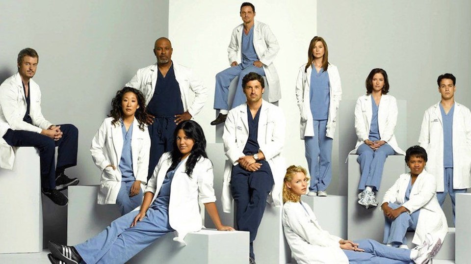 Grey’s Anatomy ekibi 350. bölümü kutladı - 2