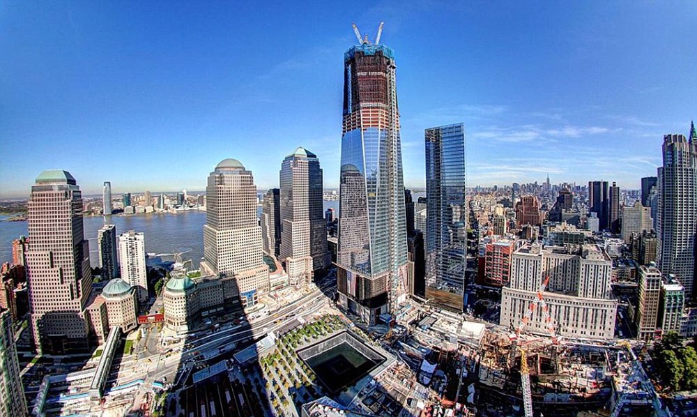 Города становится все более и. ВТЦ Нью-Йорк. Всемирный торговый центр 1 (Нью-Йорк, США). Башня свободы в Нью-Йорке. Новый Всемирный торговый центр в Нью-Йорке.