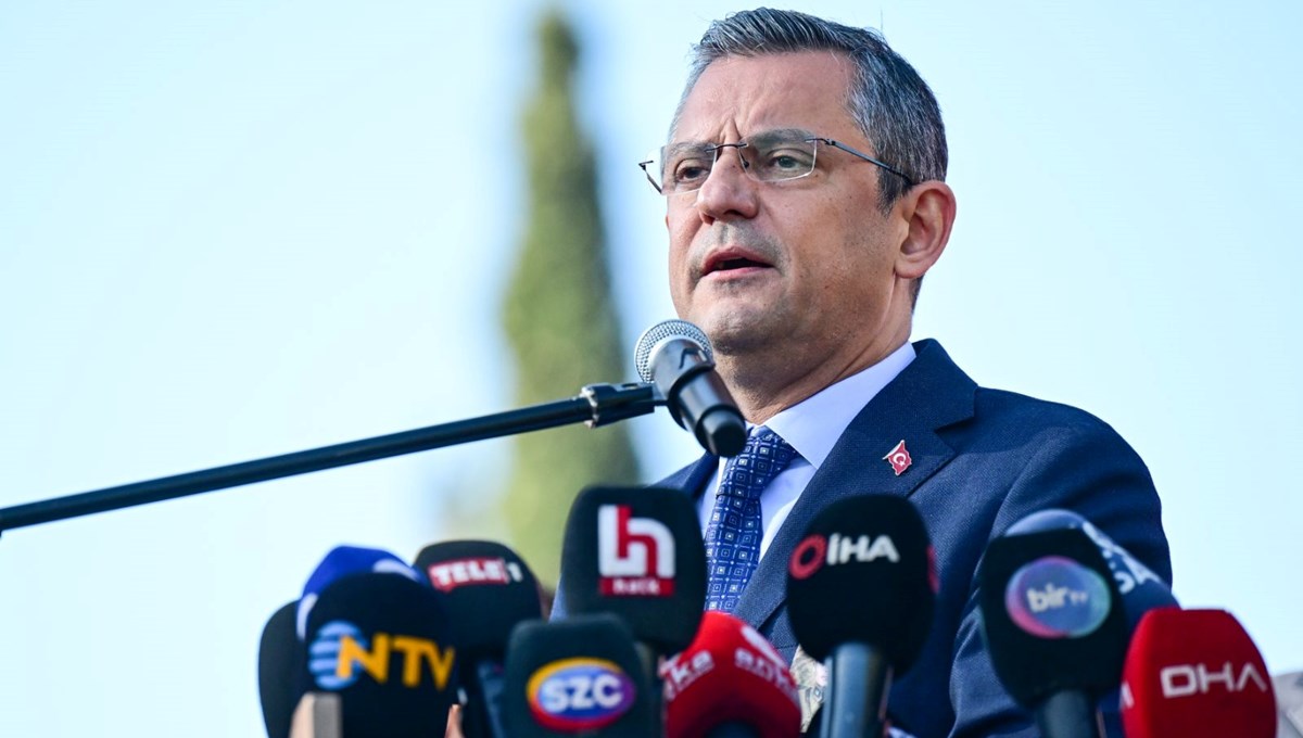 CHP Genel Başkanı Özel'den Noel mesajı CHP Genel Başkanı Özel'den Noel mesajı