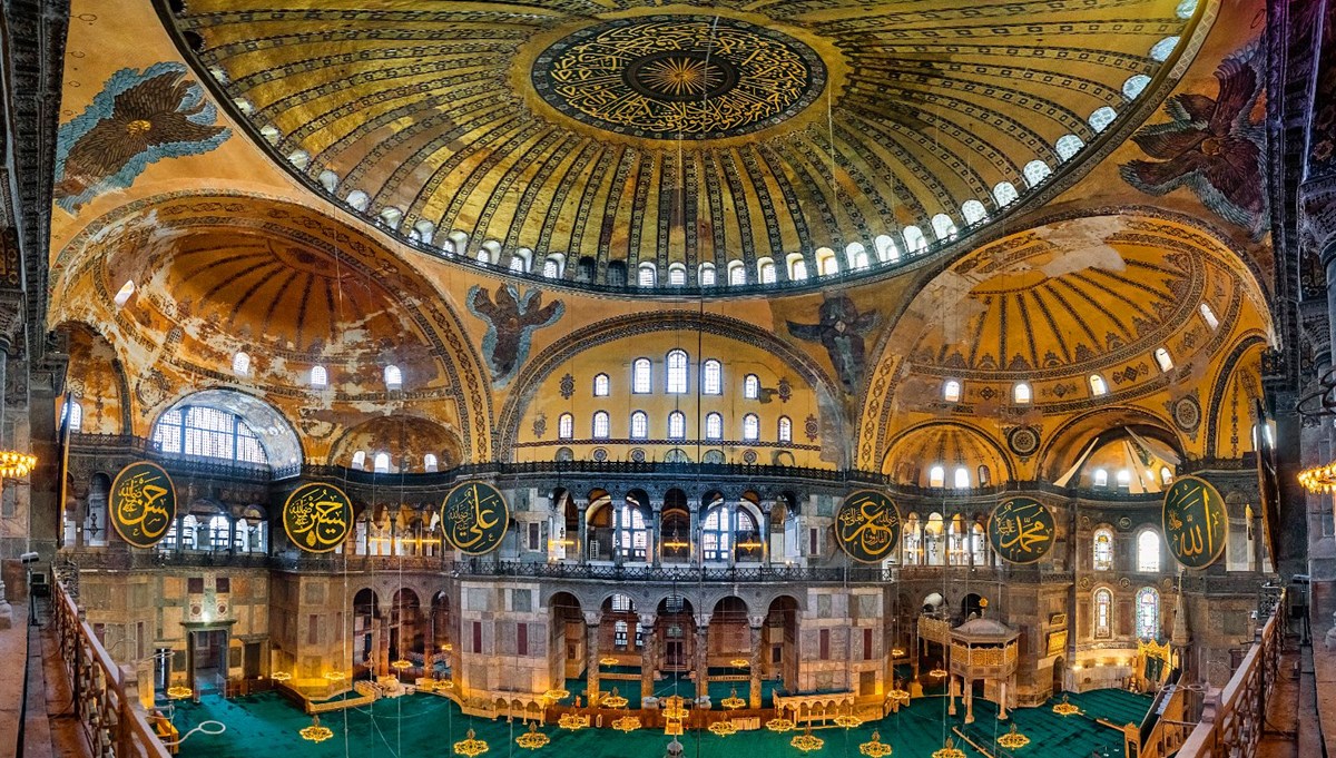 Ayasofya Camii'nin detayları fotoğraf karelerine yansıdı Ayasofya Camii'nin detayları fotoğraf karelerine yansıdı