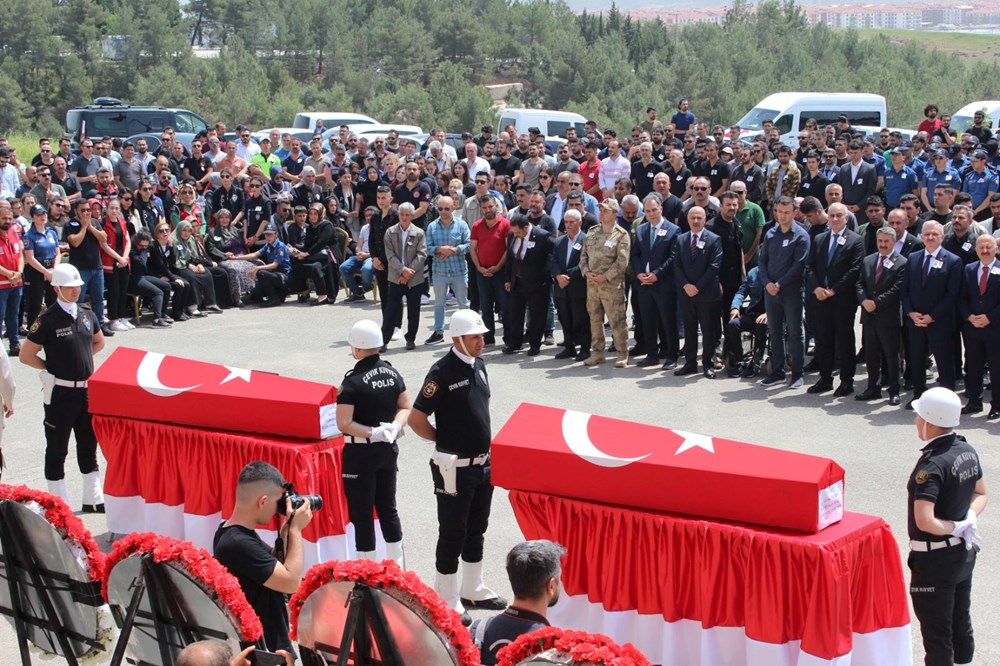 Adıyaman'da polisin şehit ettiği iki komiser için tören - 9