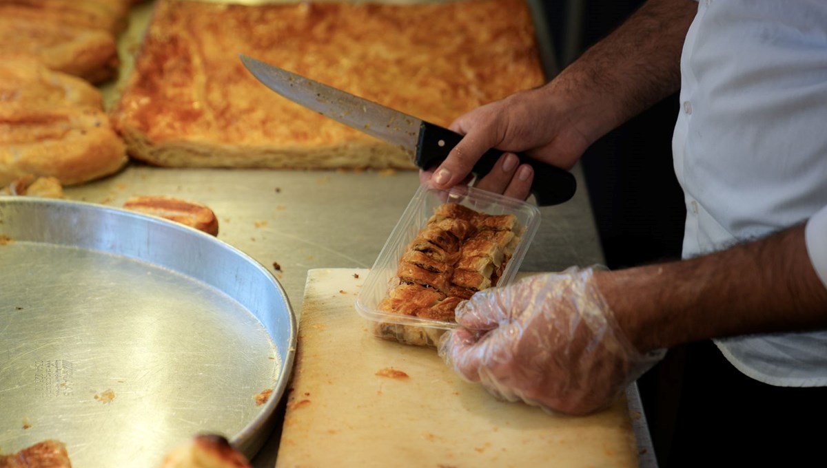 İstanbulluların börek alışkanlığı: 10 kişiden biri güne börekçide başlıyor