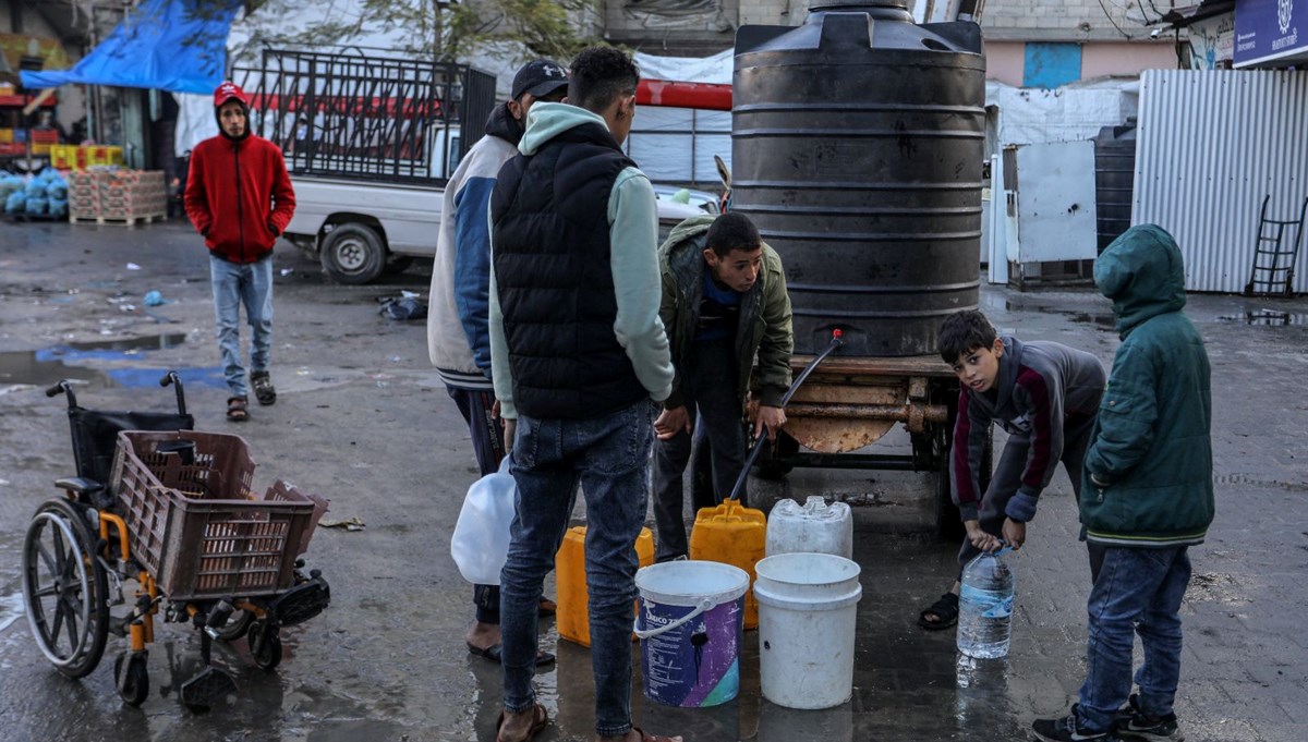 Gazze Şeridi'nde su sıkıntısı artarak devam ediyor