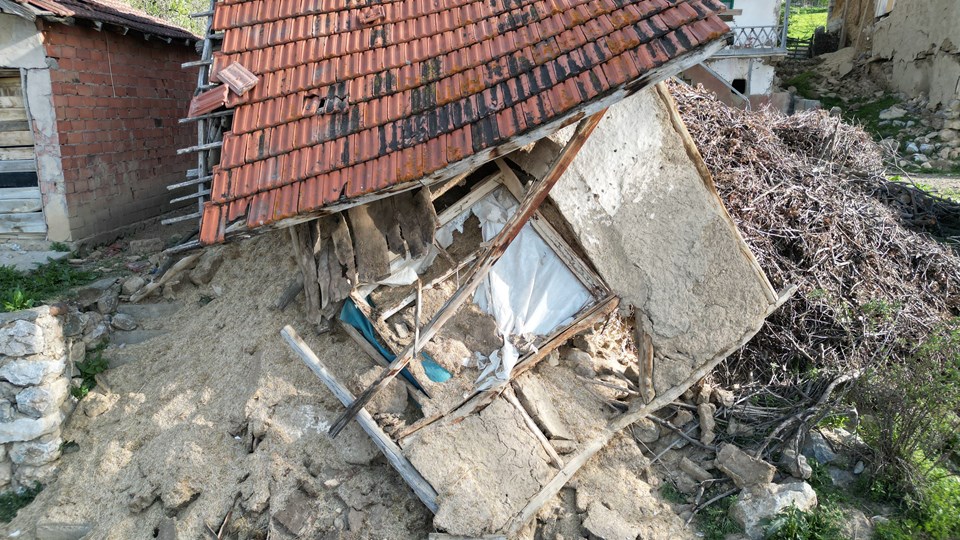 5,6 büyüklüğünde depremle sarsılan Tokat’ta 349 yapı ağır hasarlı - 1