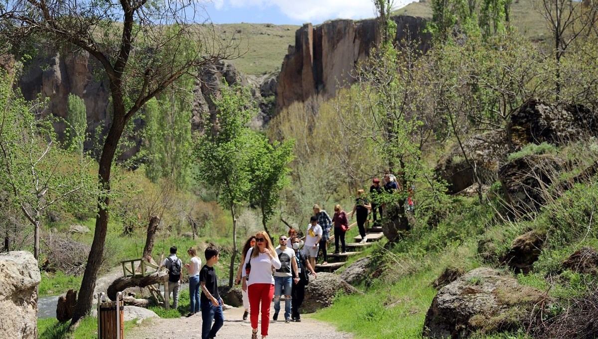 'Kapadokya'nın incisi' Ihlara Vadisi turistlere kaldı