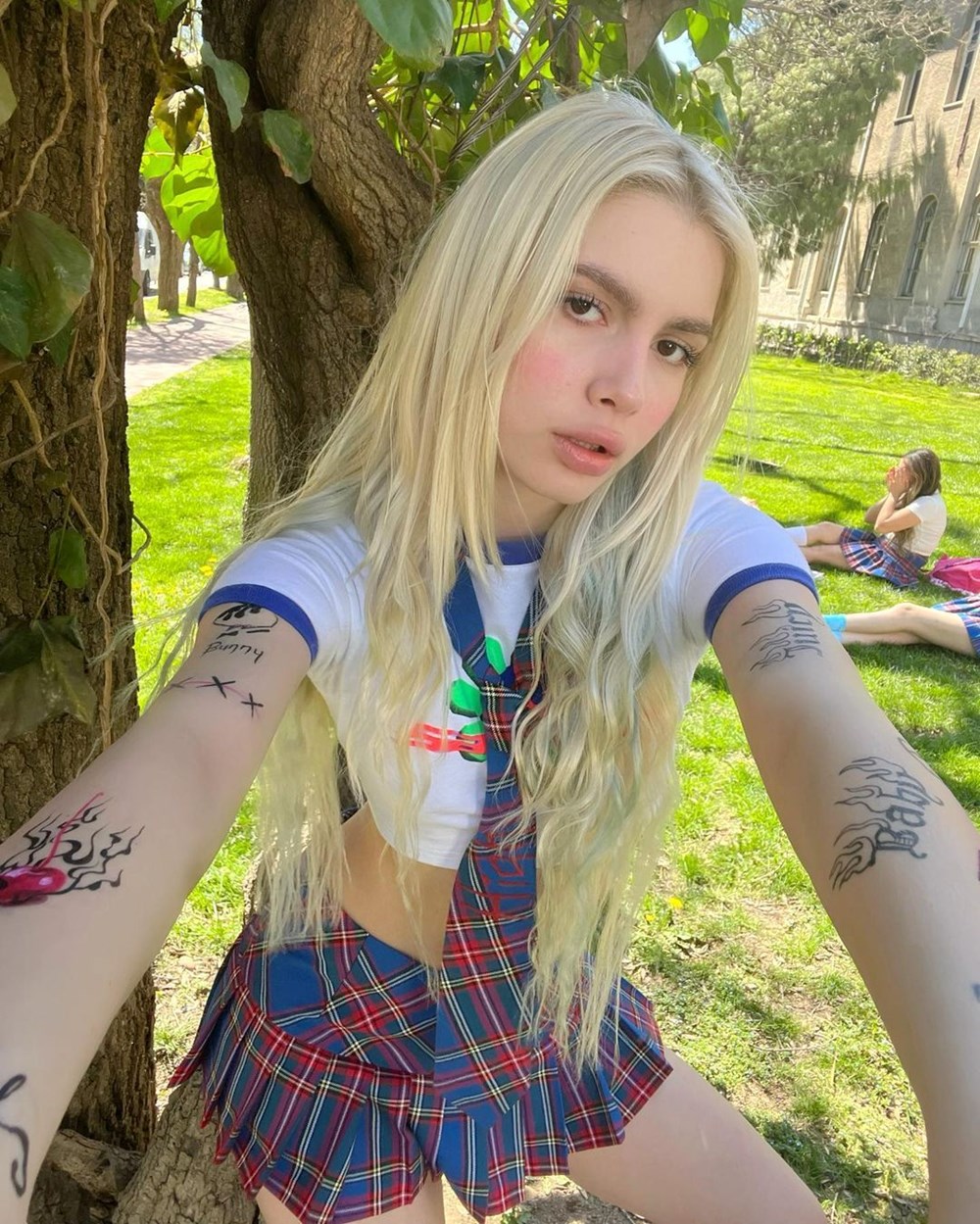 Melisa Sözen'den yeni imaj (Ünlülerin değişimi) - 17