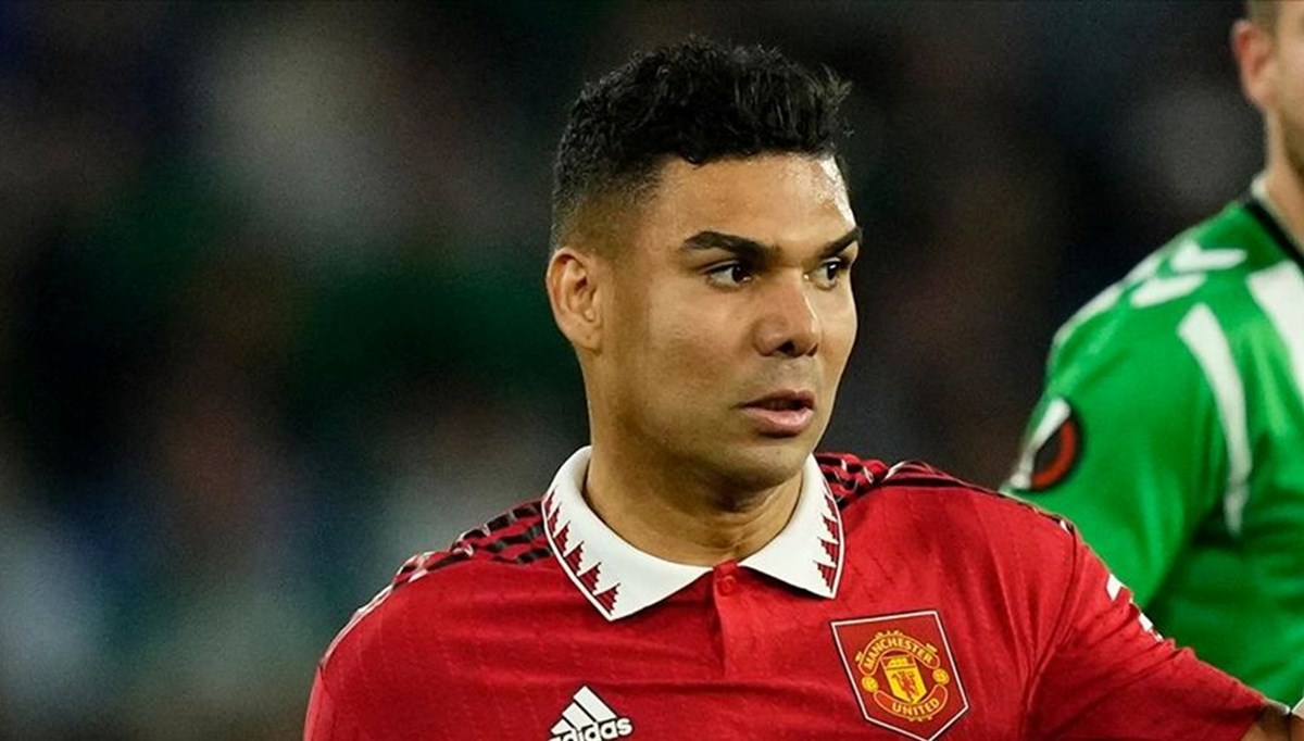 Galatasaray'ın rakibi Manchester United'da Casemiro sakatlandı