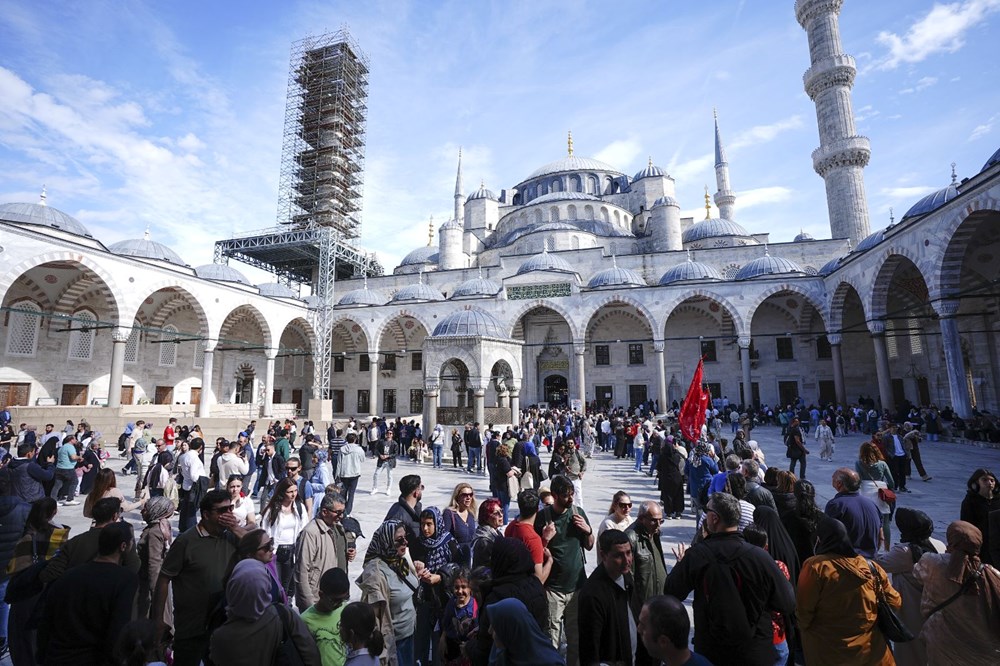 İstanbul'da Hayat Durdu: Trafik Yoğunluğu Alarm Veriyor! 75 QP1pHPIthESjOH2oM7ze7g