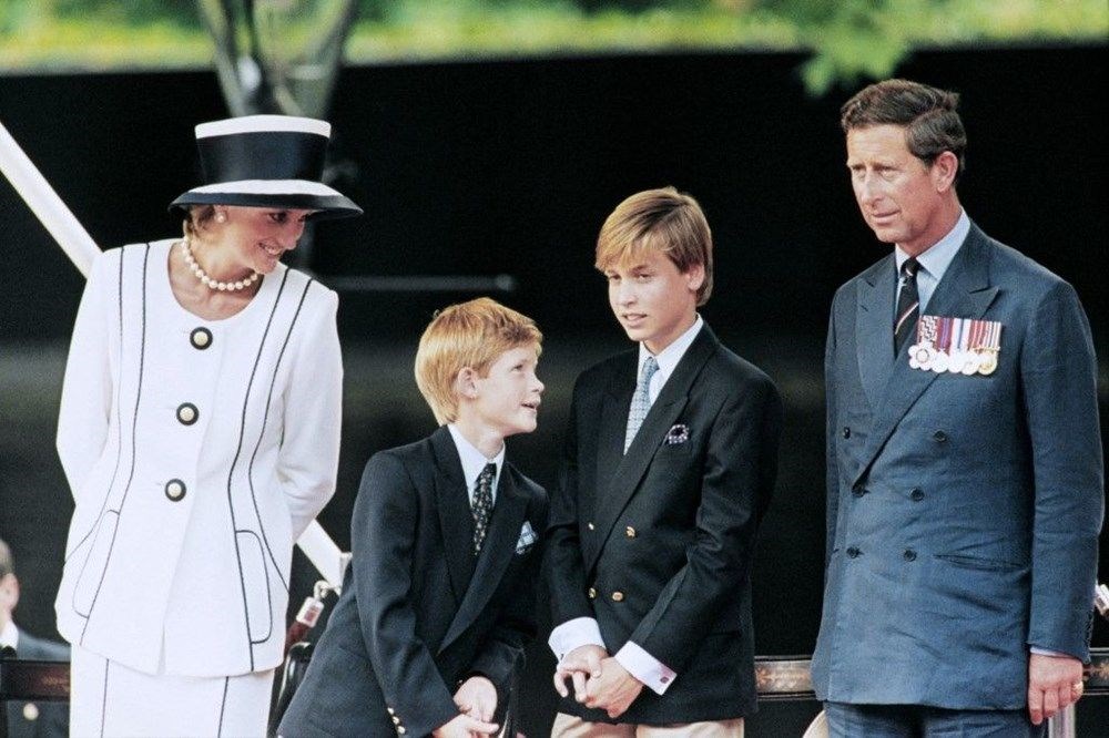 Prens Harry annesi Prenses Diana için İngiltere’ye dönecek - 7