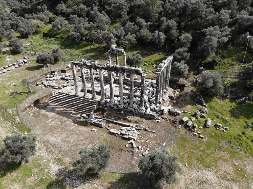 Zeus Tapınağı yapılan çalışmalarla eski ihtişamına kavuşturulacak - 7