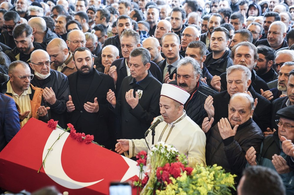 Volkan Konak'a veda: Eşinin feryadı yürek dağladı - 3