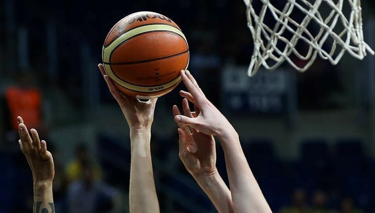 Basketbolda yarı final serisi
