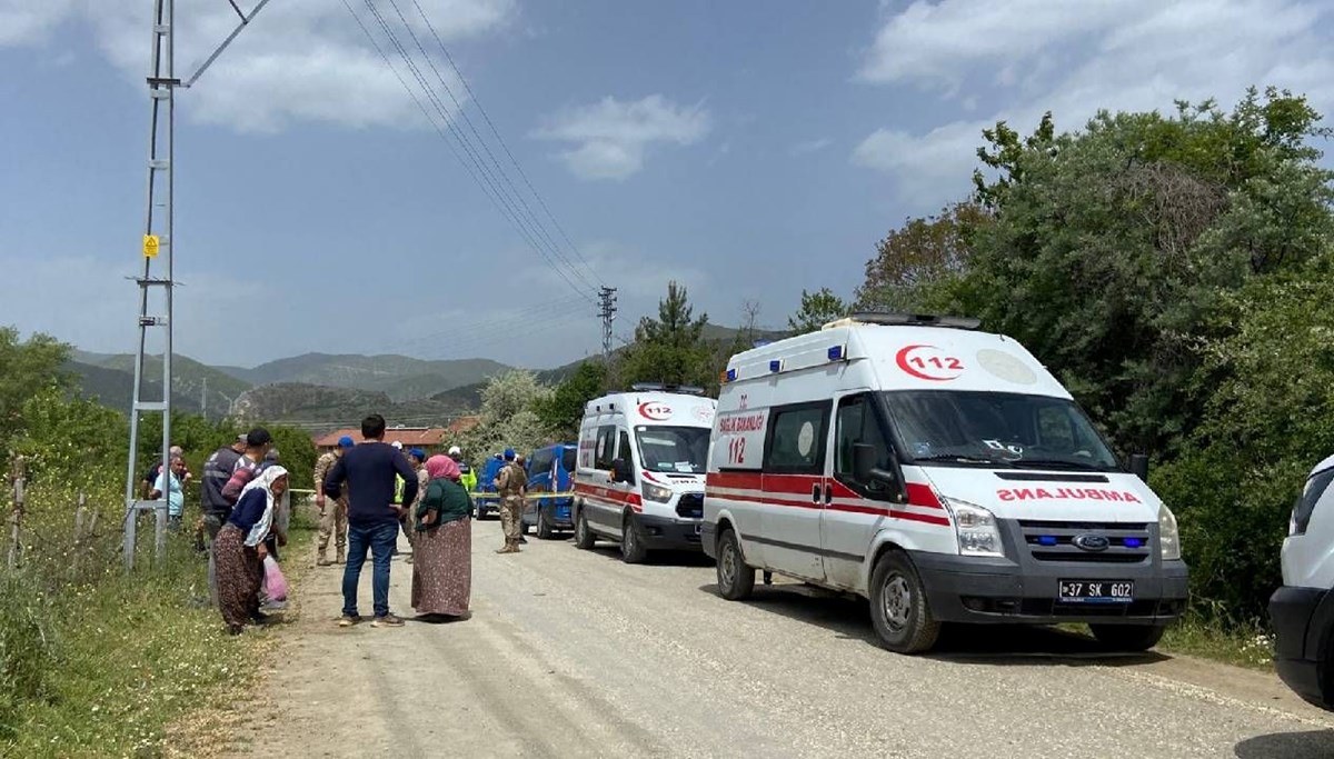 Tarla dönüşü pusu: 2 ölü
