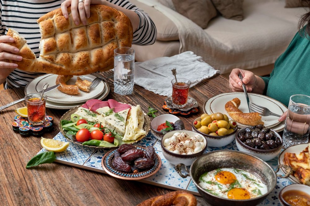 Sahur sofrasından eksik etmeyin: Bu besinler gün boyu susatmıyor - 4