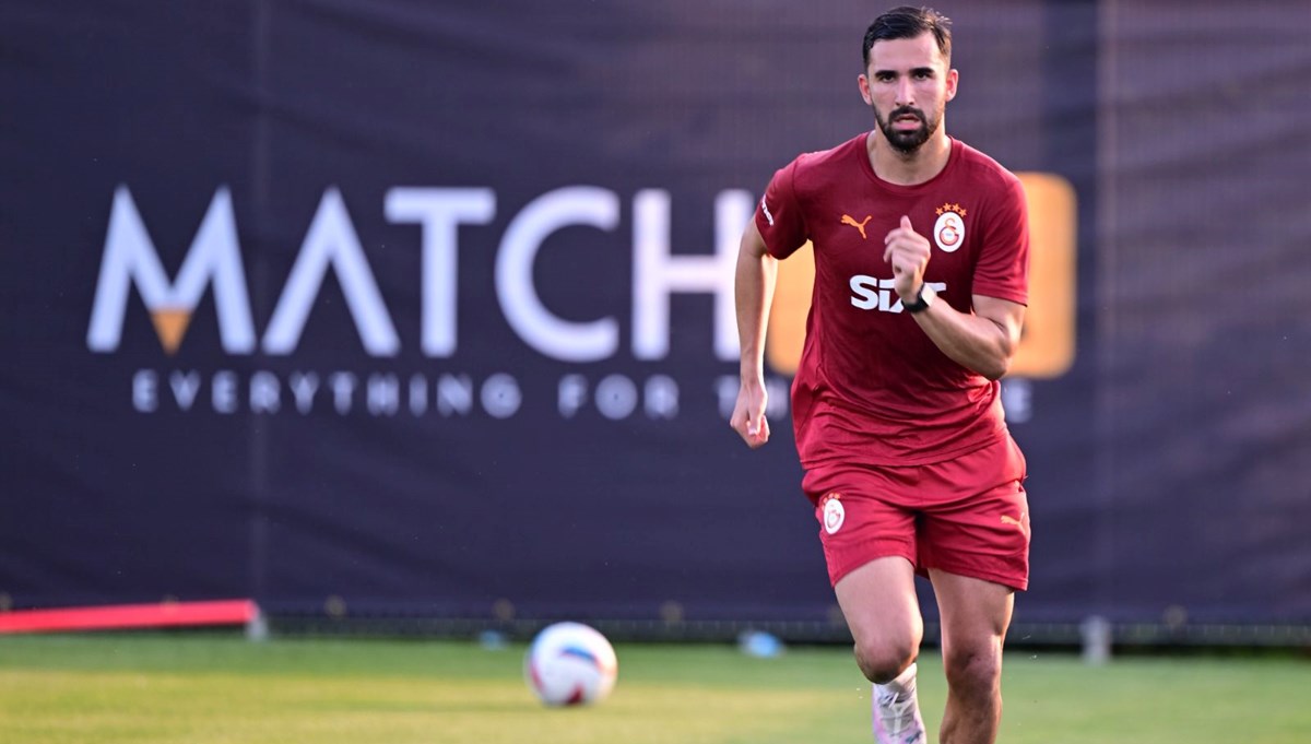 Galatasaray, ayrılığı KAP'a bildirdi Galatasaray, ayrılığı KAP'a bildirdi