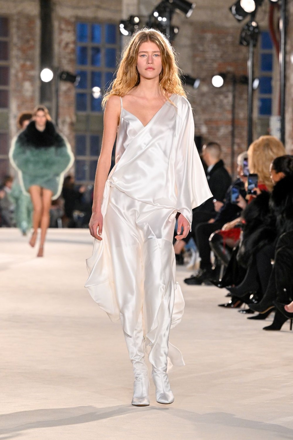 2022 yazının en trend gelinlik modelleri - 5