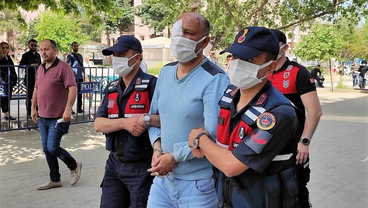 Asitli saldırıya ağırlaştırılmış müebbet hapis cezası Asitli saldırıya ağırlaştırılmış müebbet hapis cezası