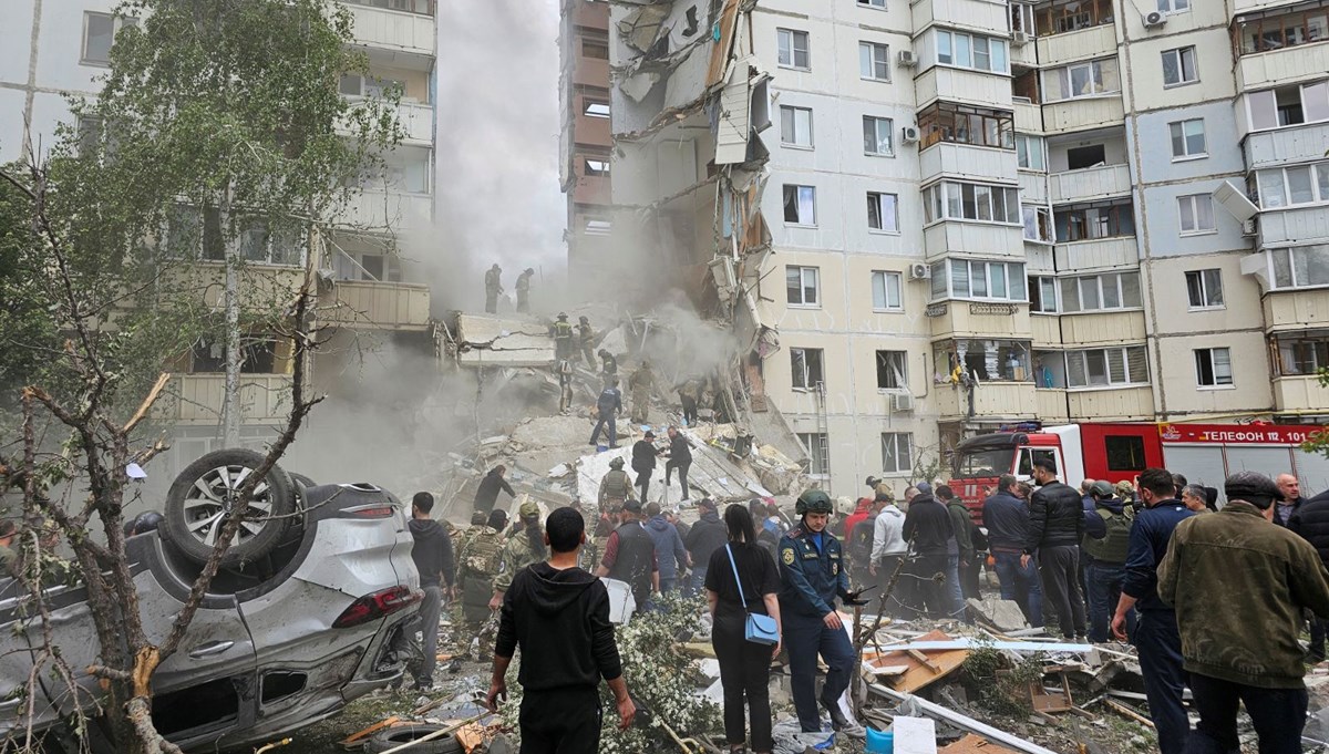 Ukrayna, Belgorod'u vurdu: 15 kişi hayatını kaybetti Ukrayna, Belgorod'u vurdu: 15 kişi hayatını kaybetti