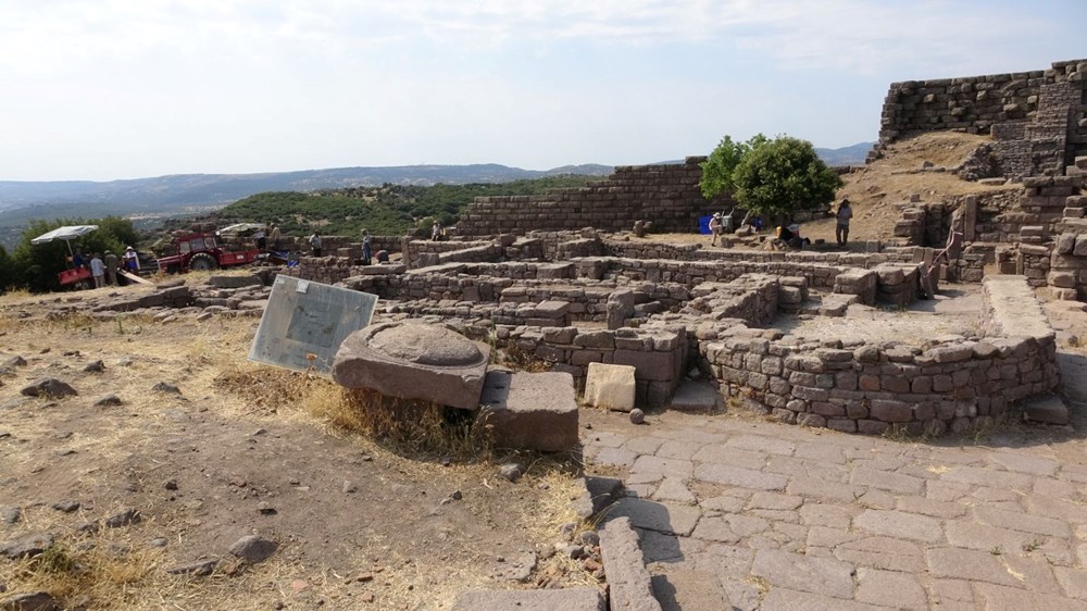 Assos Antik Kenti'ne ait 2 bin 300 yıllık ağırlık birimi bulundu - 6