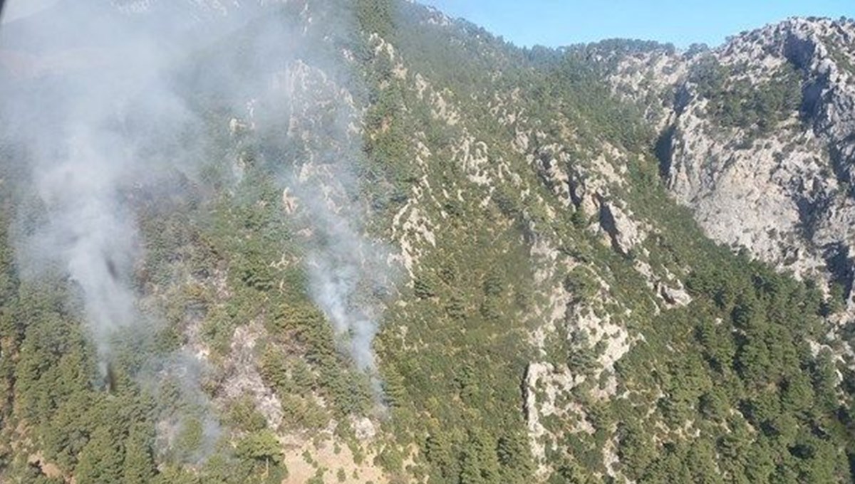 Antalya'da orman yangınına neden oldukları iddiasıyla 7 turist tutuklandı