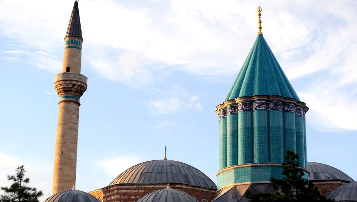 Konya'nın yeşil kubbesi Konya'nın yeşil kubbesi