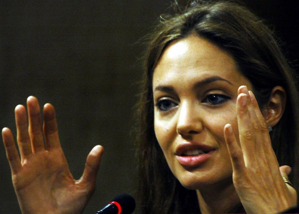 Angelina Jolie'den Afgan kadınlar için çağrı: Çiçeği kesebilirsin, ama baharın gelişini durduramazsın - 2