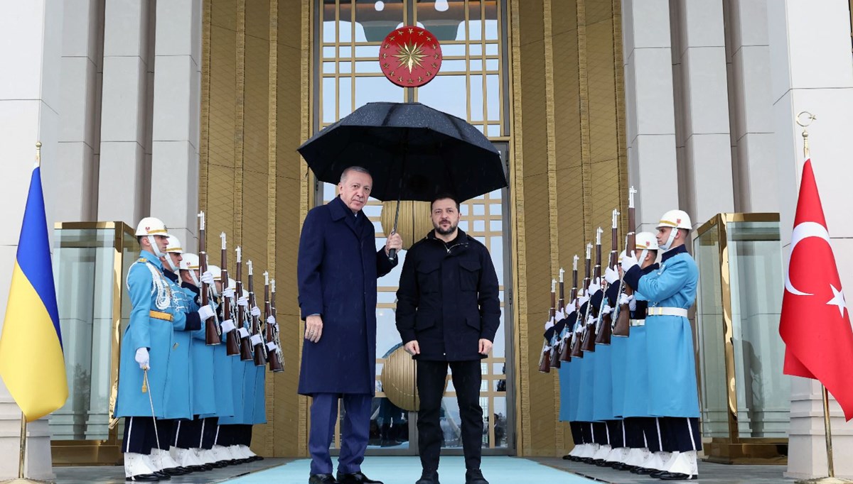 Ukrayna lideri Zelenski Ankara'da: Cumhurbaşkanı Erdoğan ile görüşme başladı