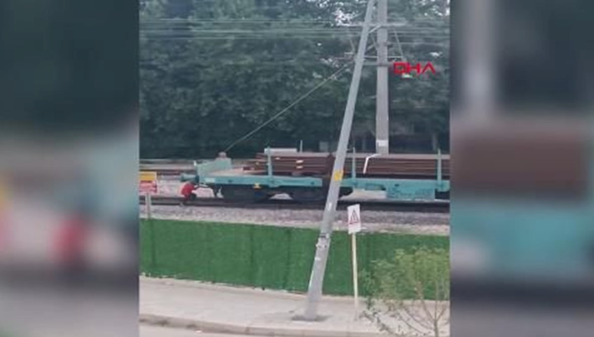 Tren vagonunda tehlikeli oyun Tren vagonunda tehlikeli oyun