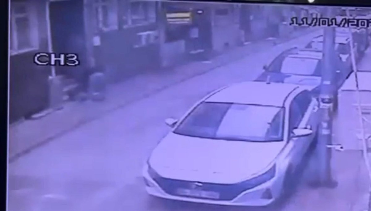 Bayılan epilepsi hastasının telefonunu çaldı