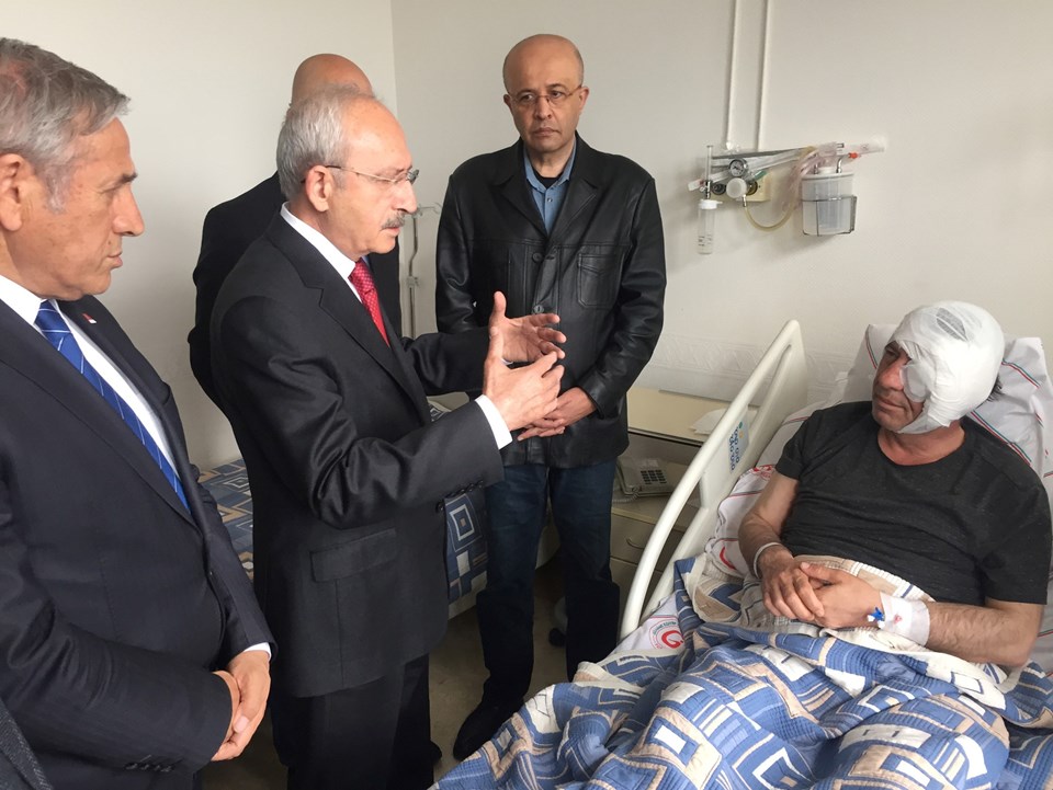 Kılıçdaroğlu'dan gazeteci Demirağ'a ziyaret - 1