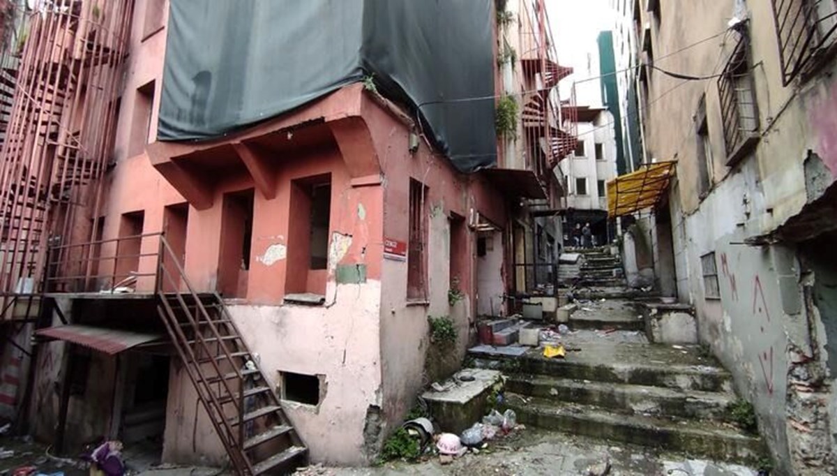 Zürafa Sokak'ın kültürel dönüşümü için ilk fiziki adım atıldı